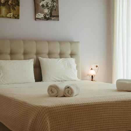 Hotel Livikon Plakiász Kültér fotó
