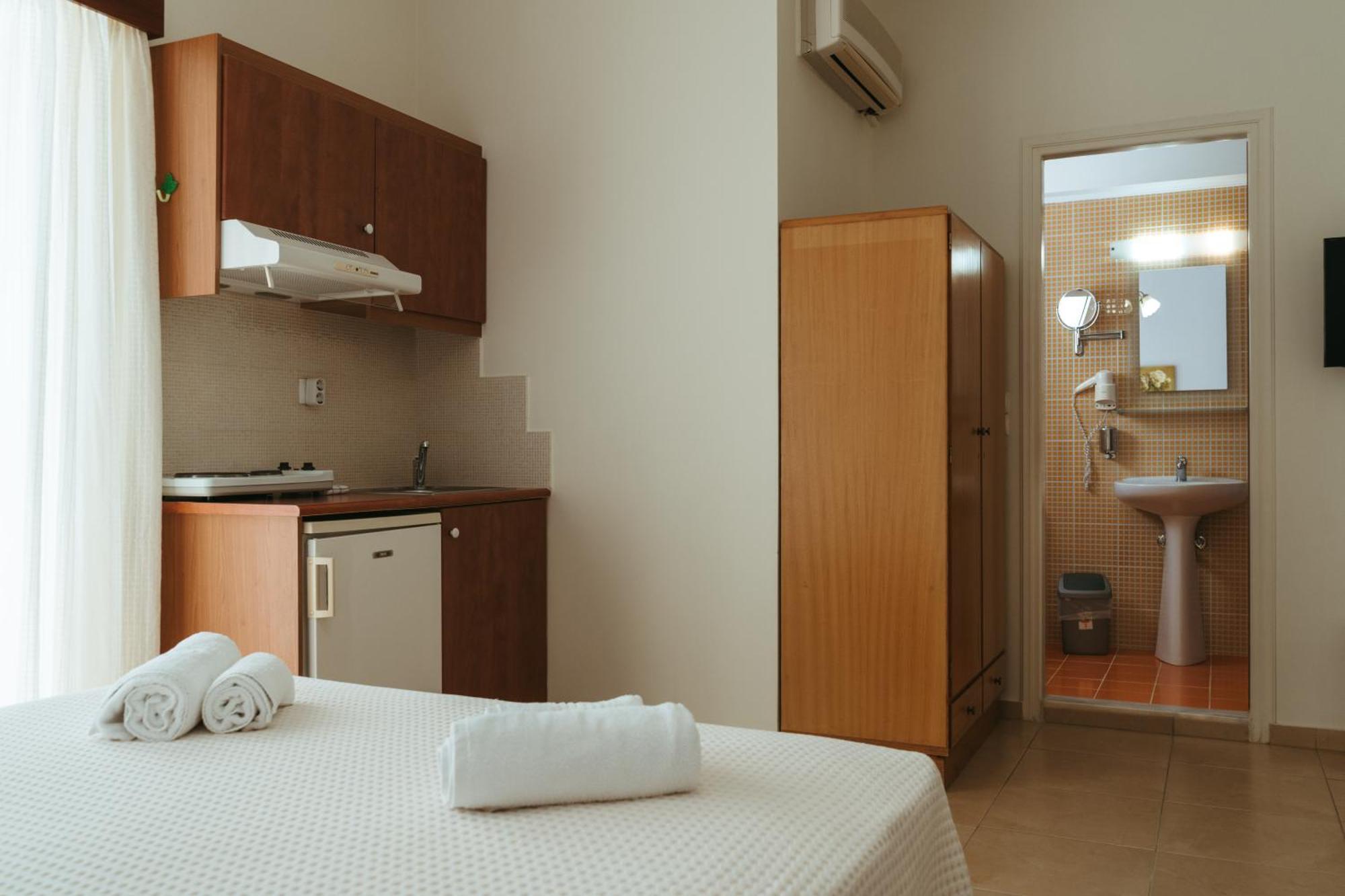 Hotel Livikon Plakiász Szoba fotó
